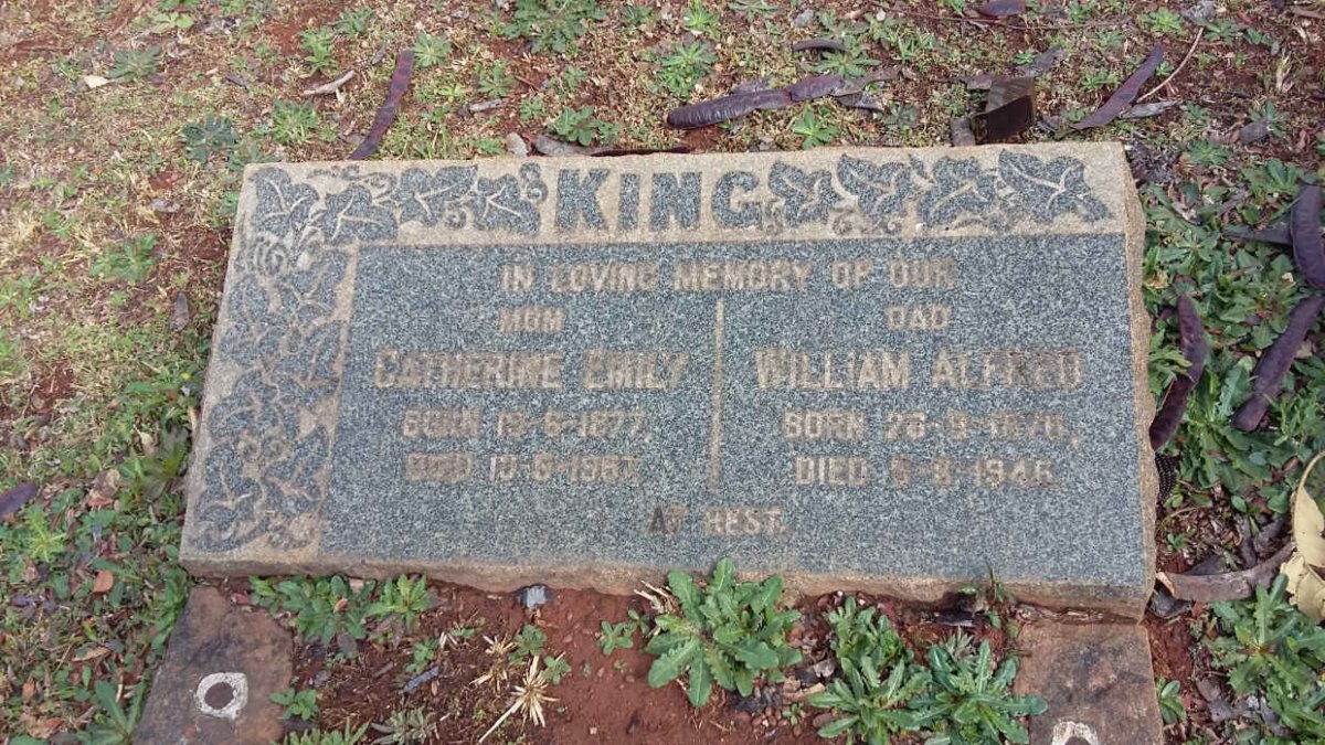 KING William Alfred 18??-1946 &amp; Catherine Emily 1877-196?