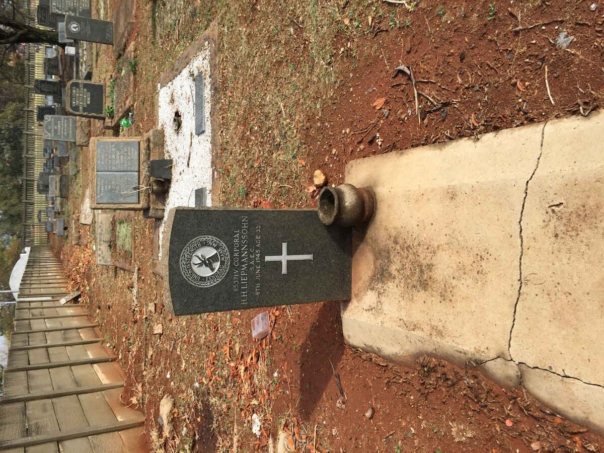 LIEPMANNSSOHN H.H. -1945