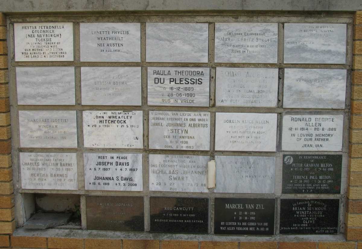 01. Memorial wall