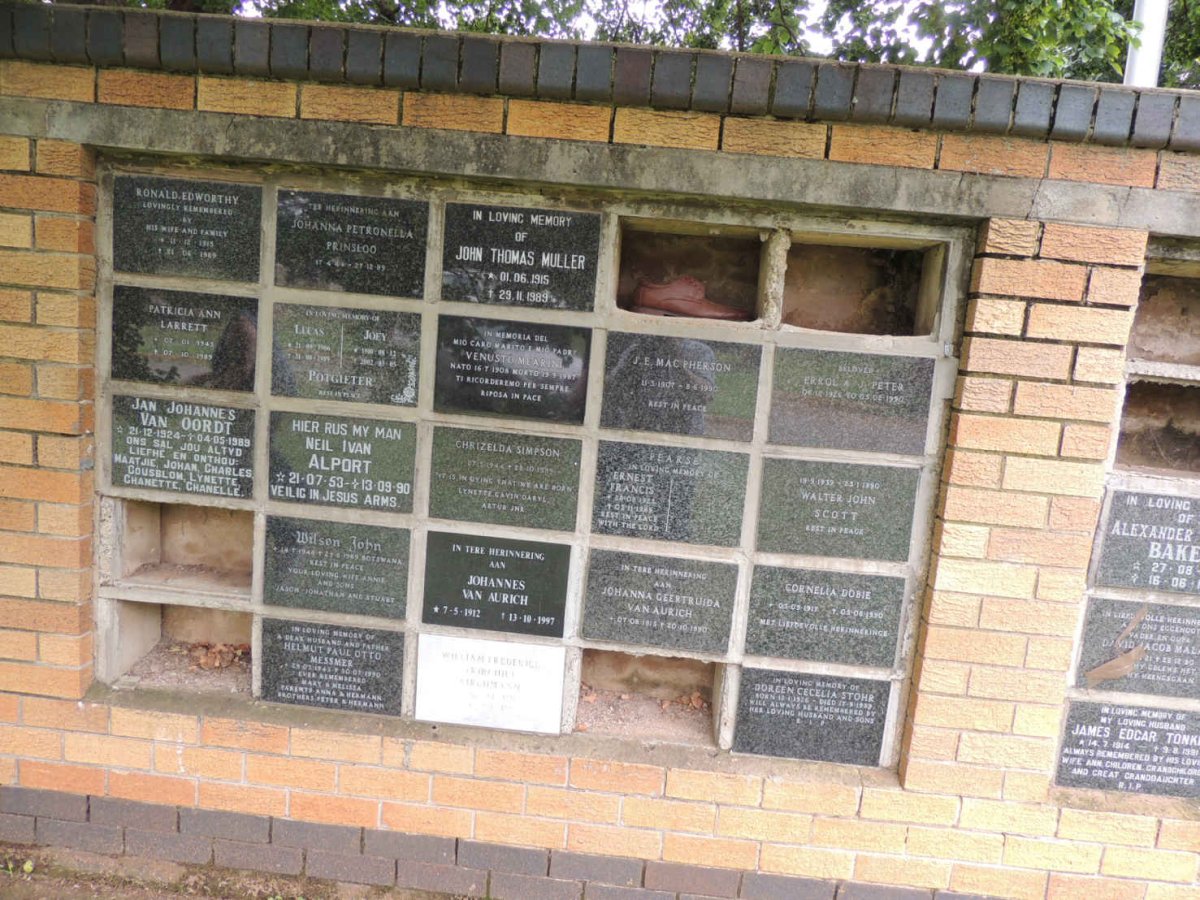 52. Memorial wall