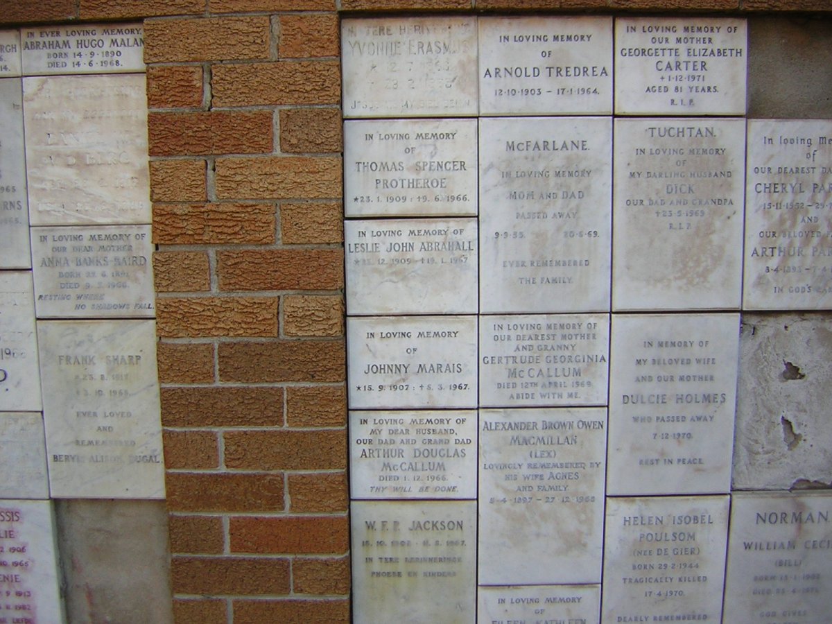 18. Memorial wall