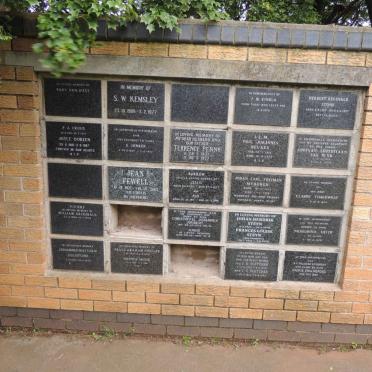 43. Memorial wall 