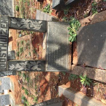 OOSTHUIZEN Christina Susanna nee SMIT 1897-1947