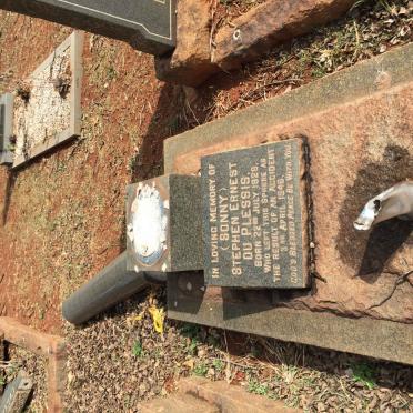 PLESSIS Stephen Ernest, du 1928-1946