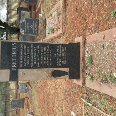 PRETORIUS Petrus Hermanus 1887-1951 :: PRETORIUS Nicolaas Stephanus 1913-1941