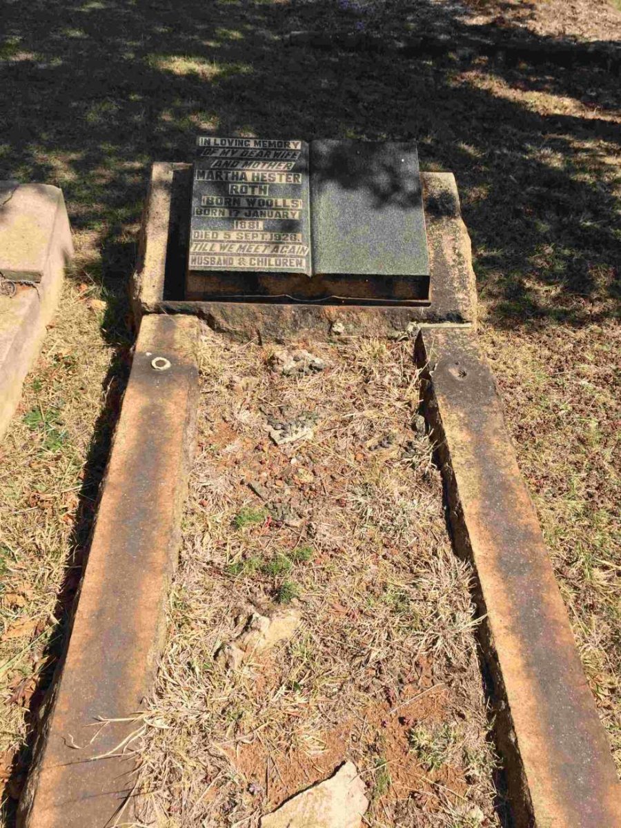ROTH Martha Hester nee WOOLLS 1881-1926