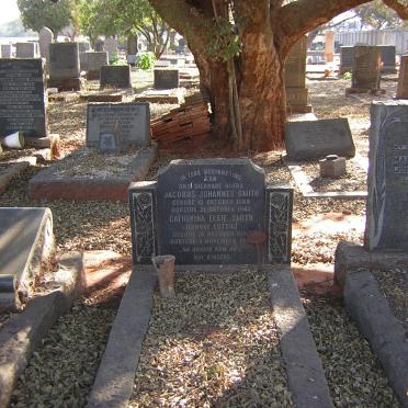 SMITH Jacobus Johannes 1868-1943 &amp; Catherina Elsie LUTTIG 188?-194?