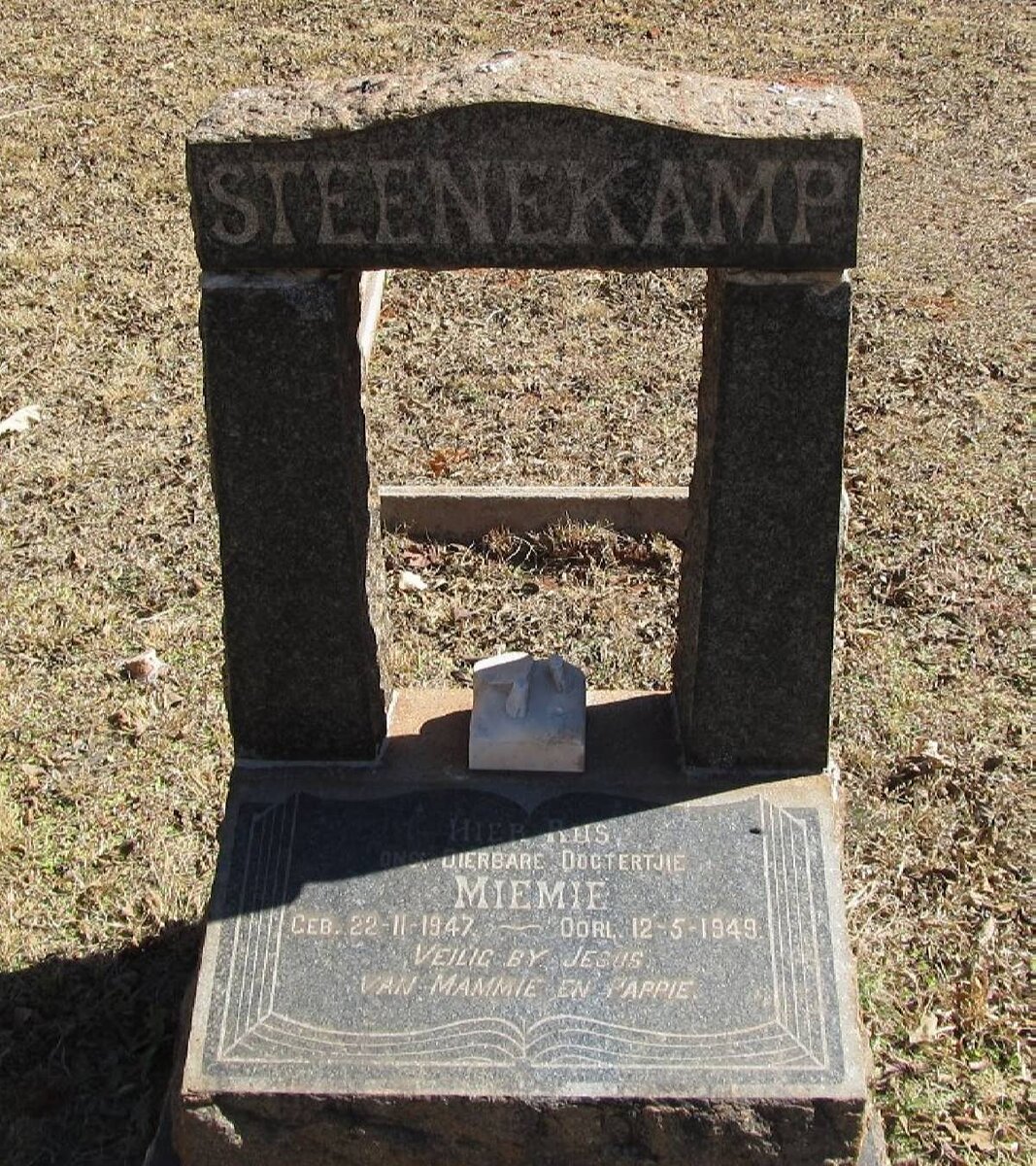 STEENEKAMP Miemie 1947-1949