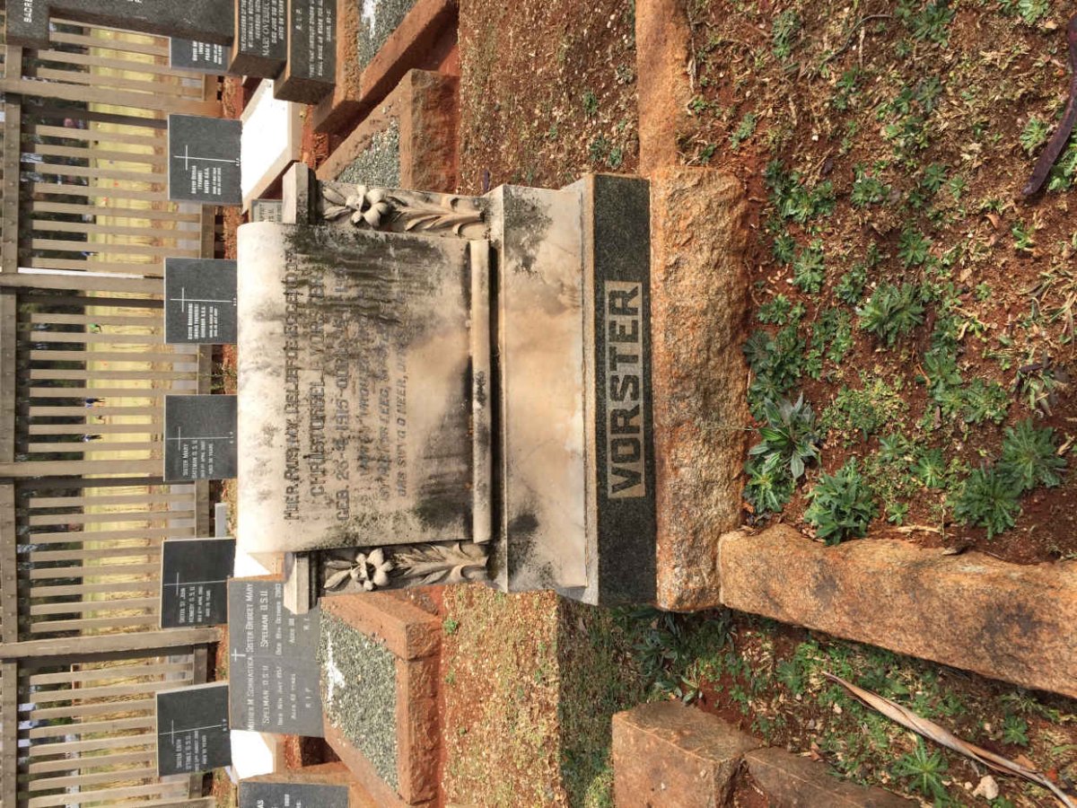 VORSTER Christoffel 1915-1947