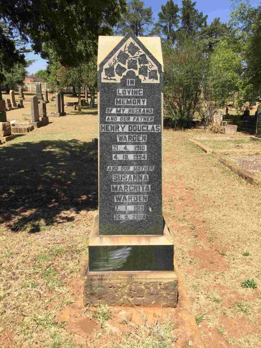 WARDEN Henry Douglas 1910-1994 &amp; Susanna Margrita 1919-2008