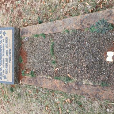 YARROW Nicholas &amp; Agnes