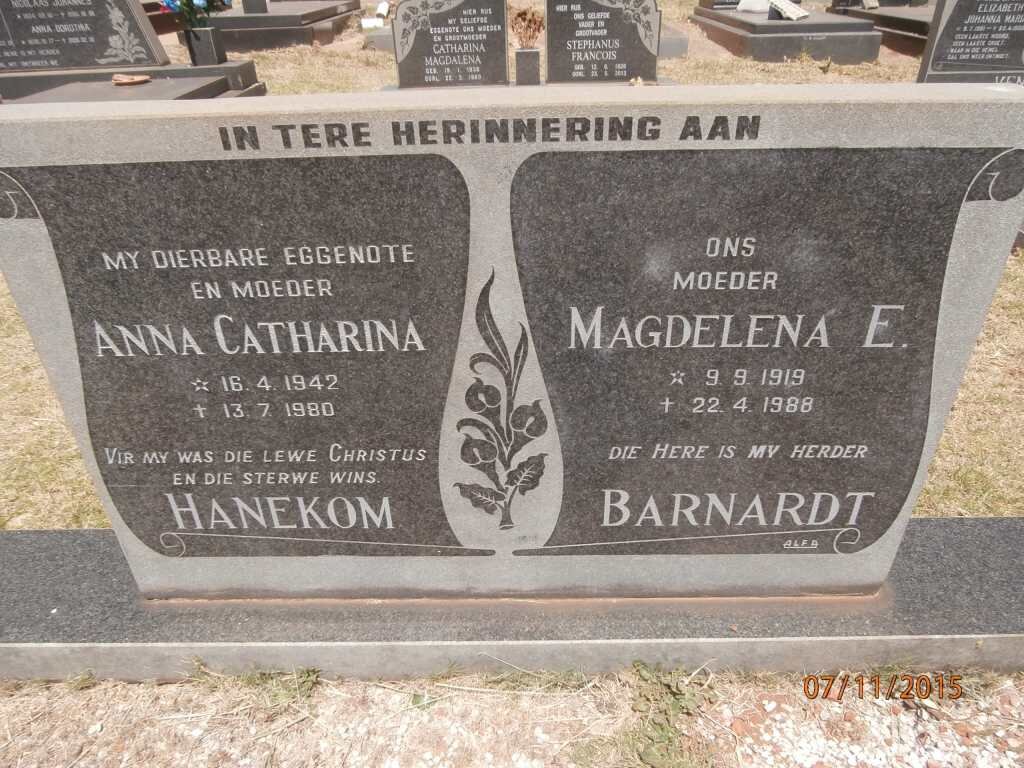BARNARDT Magdelena E. 1919-1988 :: HANEKOM Anna Catharina 1942-1980