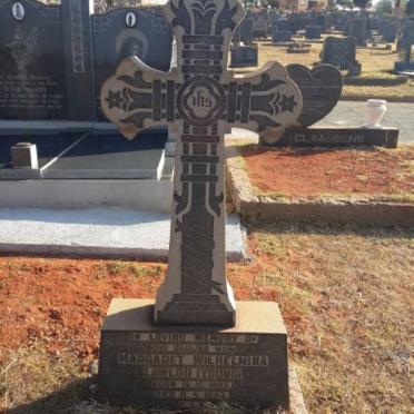 LAWLOR Margaret Wilhelmina nee YOUNG 1900-1953