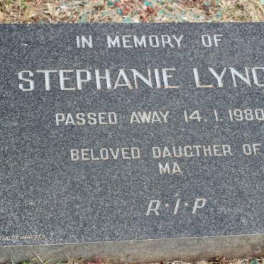 LYNCH Stephanie -1980