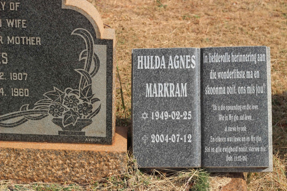 MARKRAM Hulda Agnes 1949-2004