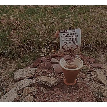 MOLEFE Mmaneo Elsie 1958-2006