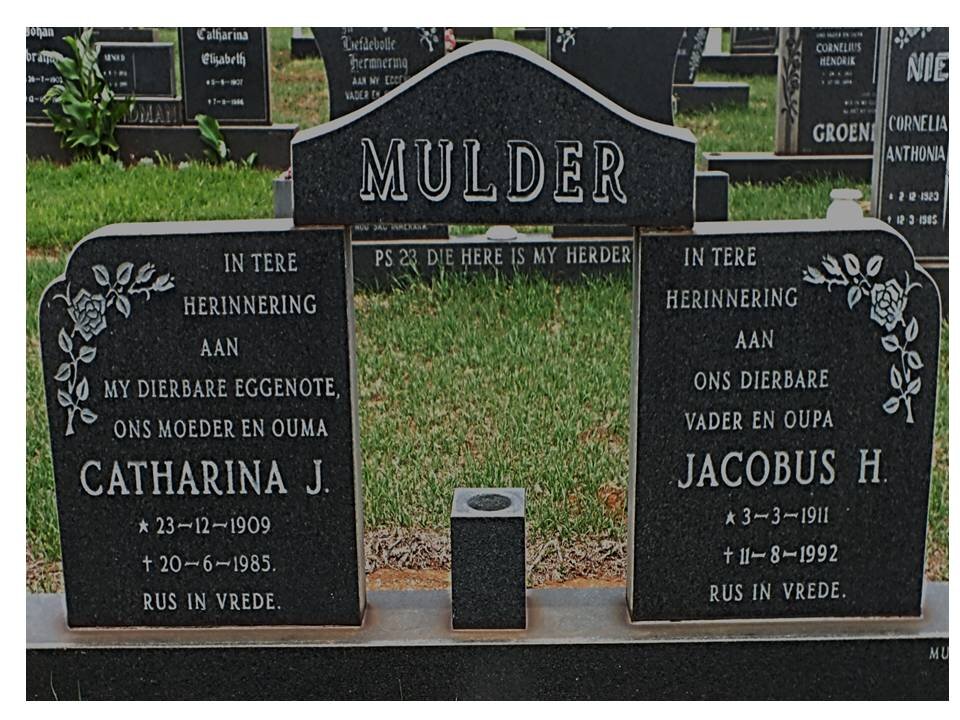MULDER Jacobus H. 1911-1992 &amp; Catharina J. 1909-1985