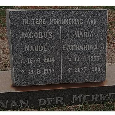 MERWE Jacobus Naudé, van der 1904-1987 &amp; Maria Catharina J. 1905-1989