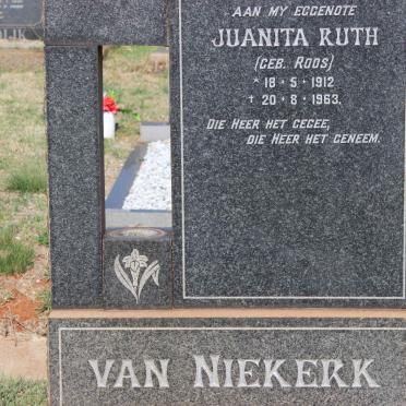 NIEKERK Juanita Ruth, van nee ROOS 1912-1963