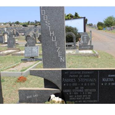 OOSTHUIZEN Andries Stephanus  1905-1970 &amp; Martha Catharina 1911-1974 :: OOSTHUIZEN Andries Stephanus 1935-1983