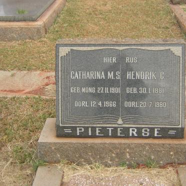 PIETERSE Hendrik C. 1881-1980 &amp; Catharina M.S. MONG 1901-1966