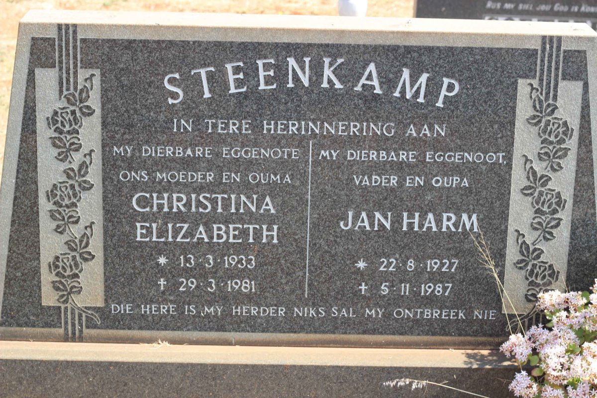 STEENKAMP Jan Harm 1927-1987 &amp; Christina Elizabeth 1933-1981