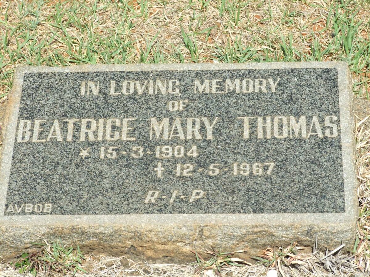 THOMAS Beatrice Mary 1904-1967