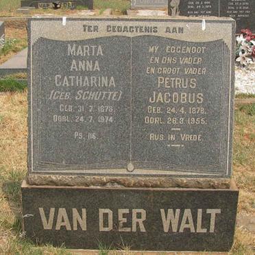 WALT Petrus Jacobus, van der 1878-1955 &amp; Marta Anna Catharina SCHUTTE 1878-1974
