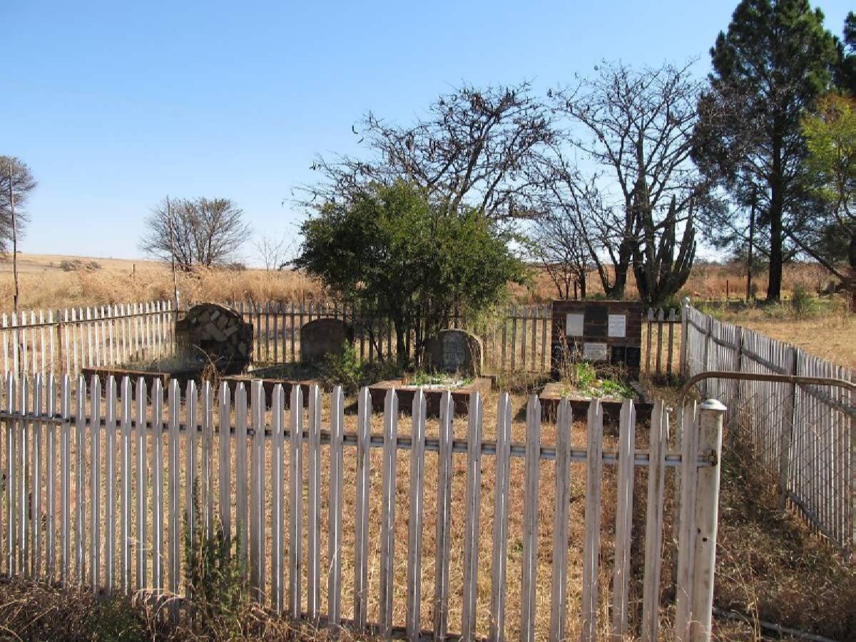 1. Entrance to the cemetery