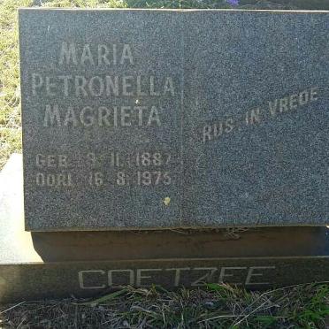 COETZEE Petrus Jacobus 1889-1966 &amp; Maria Petronella Magrieta 1887-1975