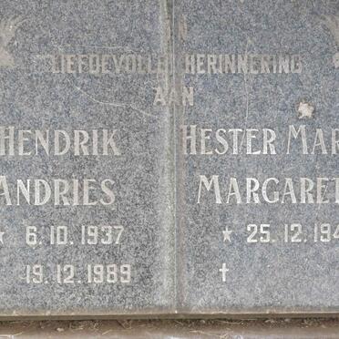DERCKSEN Hendrik Andries 1937-1989 &amp; Hester Martha Margaretha 1944-
