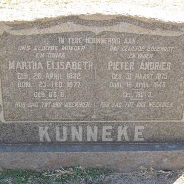 KUNNEKE Pieter Andries 1873-1946 &amp; Martha Elisabeth 1882-1977