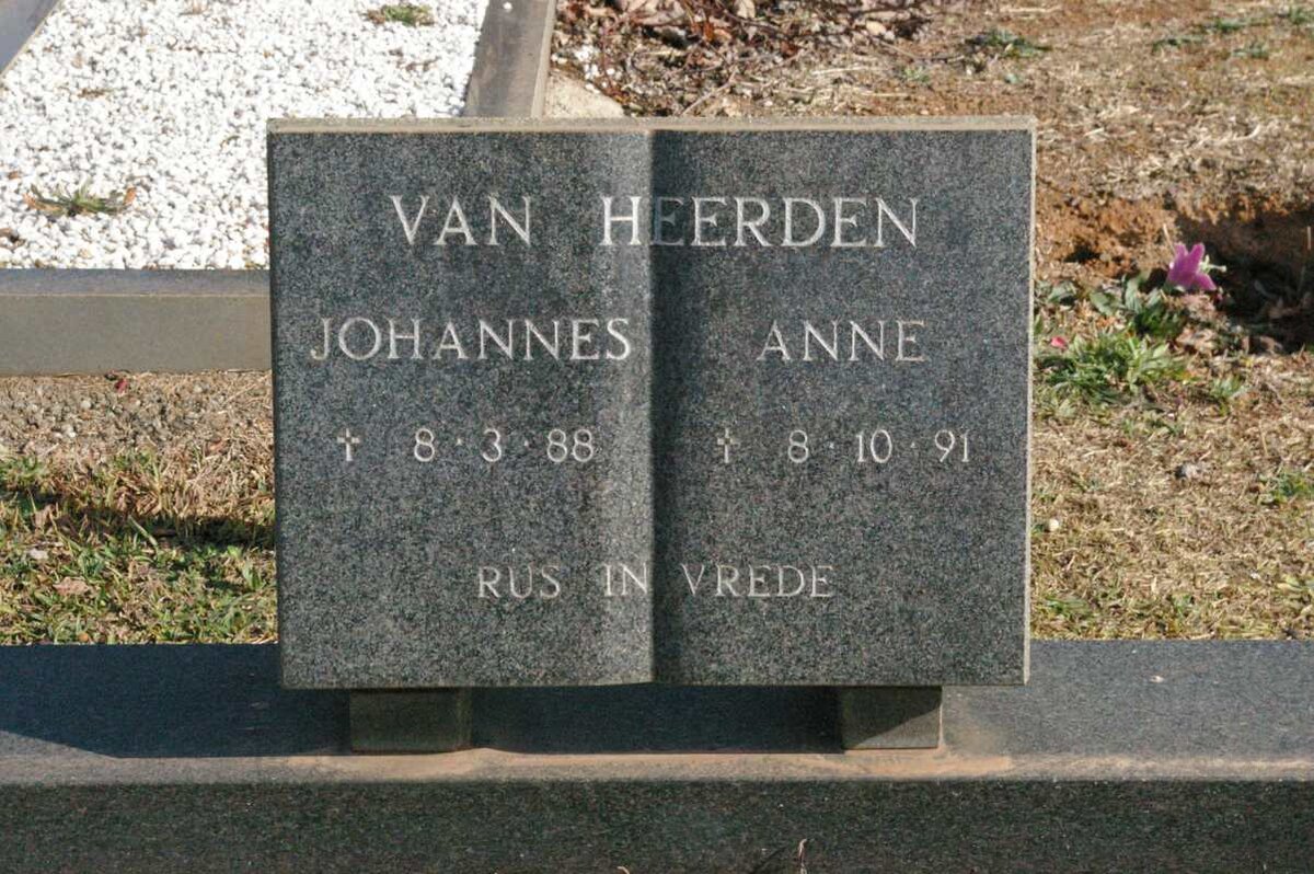 HEERDEN Johannes, van -1988 &amp; Anne -1991