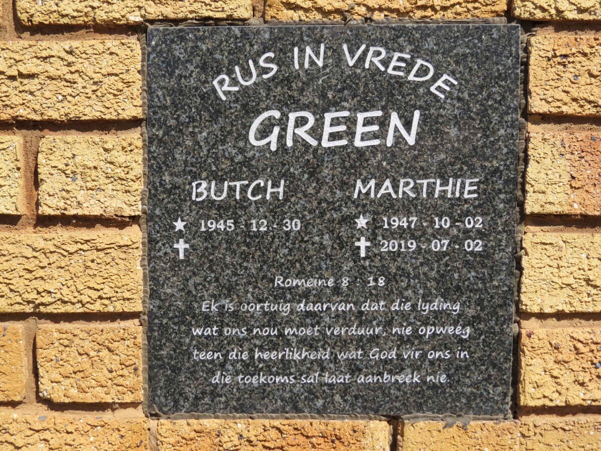 GREEN Butch 1945- &amp; Marthie 1947-2019