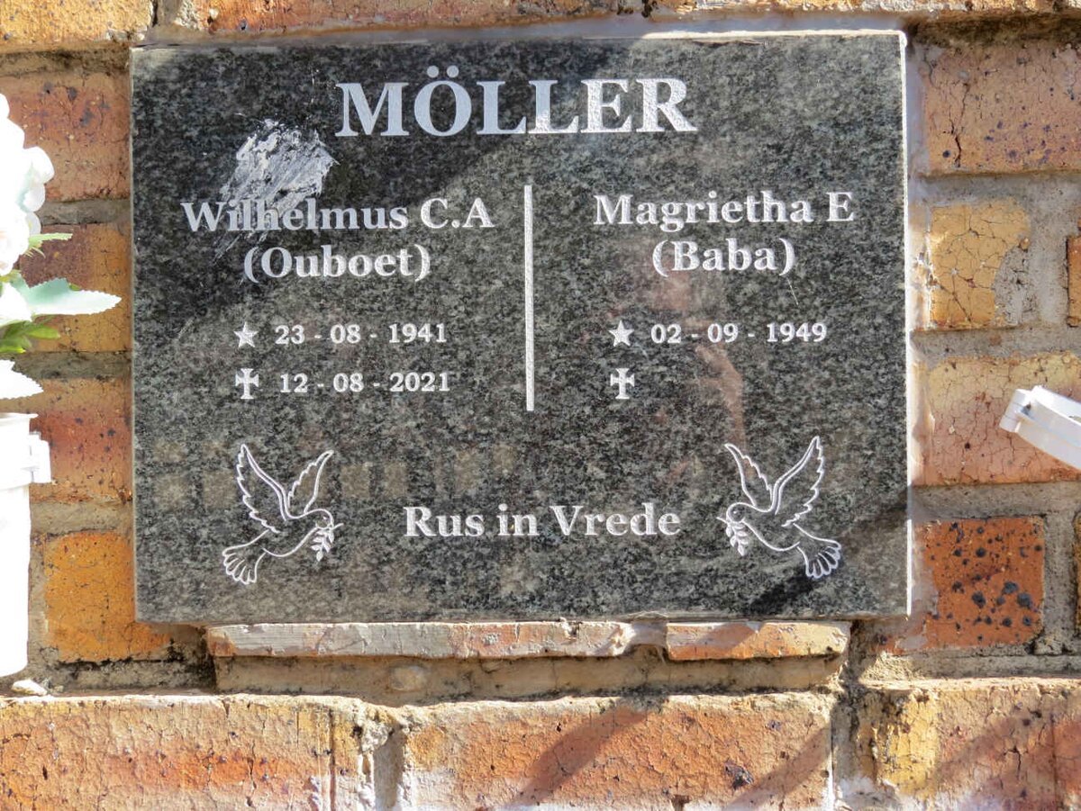 MOLLER Wilhelmus C.A. 1941-2021 &amp; Magrietha E. 1949-
