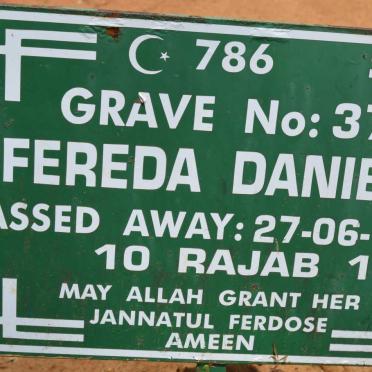 DANIELS Fereda -1977