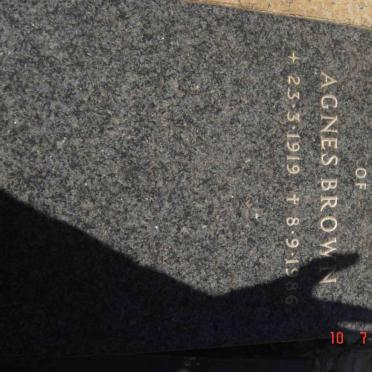 BROWN Agnes 1919-1986