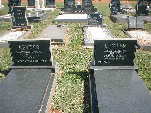 KEYTER Jan Hendrik George 1913- &amp; Lasea Fransina BUYS 1911-1987