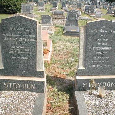 STRYDOM Theodorus Ernst 1882-1965 &amp; Johanna Gertruida Jacoba 1893-1958