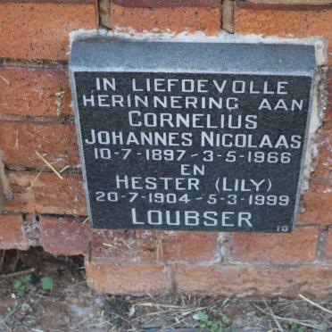 LOUBSER Cornelius Nicolaas 1897-1966 :: LOUBSER Hester 1904-1999