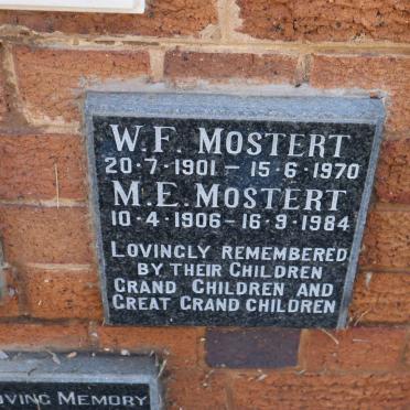 MOSTERT W.F. 1901-1970 &amp; M.E. 1906-1984