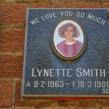 SMITH Lynette 1965-1988