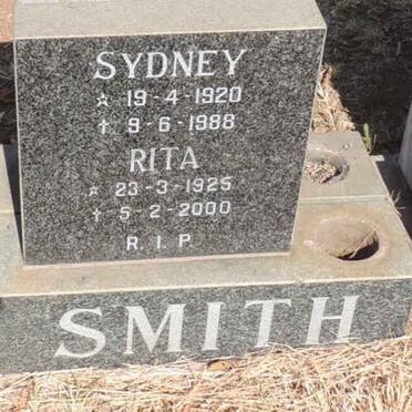 SMITH Sydney 1920-1988 & Rita 1925-2000
