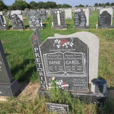 PRETORIUS Danie 1937-2014 & Carol 1938-2015 :: PRETORIUS Danny 1970-