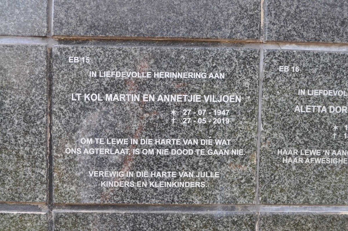 VILJOEN Martin &amp; Annetjie 1947-2019