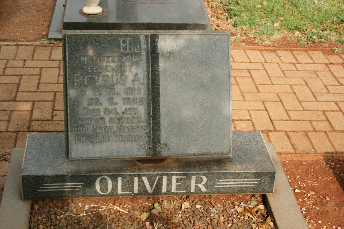 OLIVIER Petrus A. 1917-1985