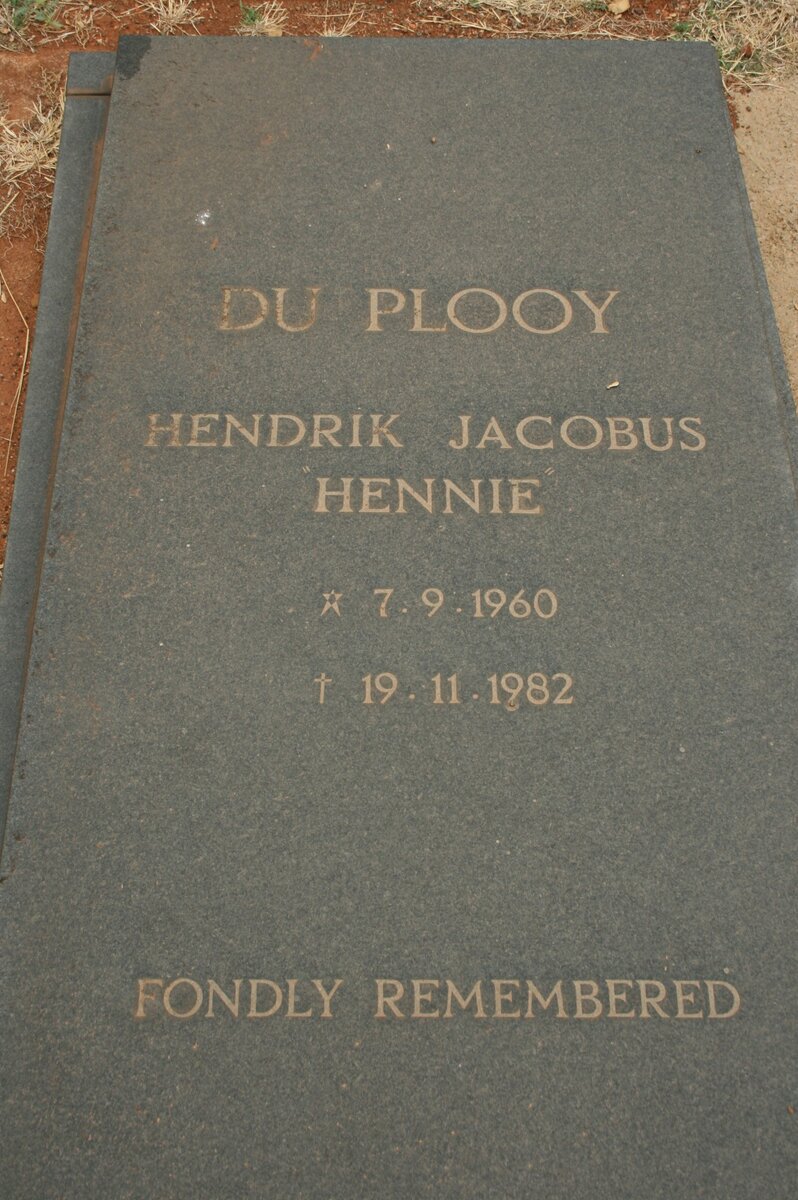 PLOOY Hendrik Jacobus Hennie, du 1960-1982