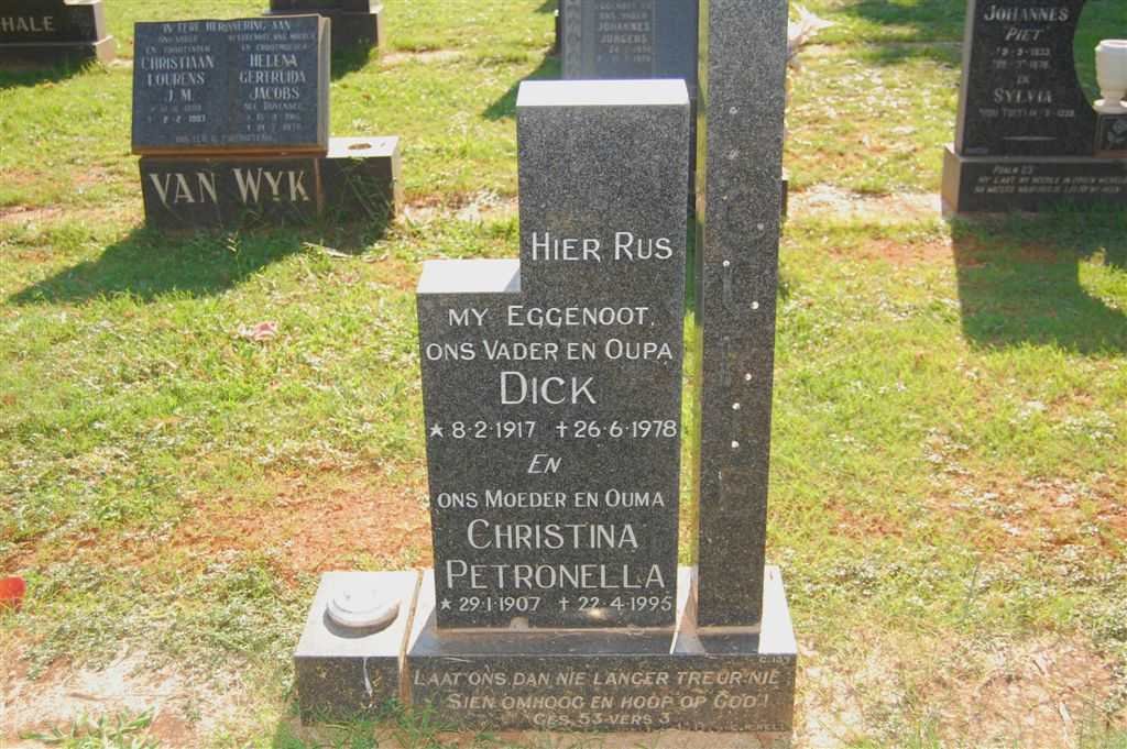 FOURIE Dick 1917-1978 &amp; Christina Petronella 1907-1995