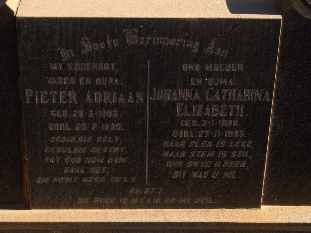 MINNAAR  Pieter Adriaan 1903-1965 &amp; Johanna Catharina Elizabeth 1906-1965