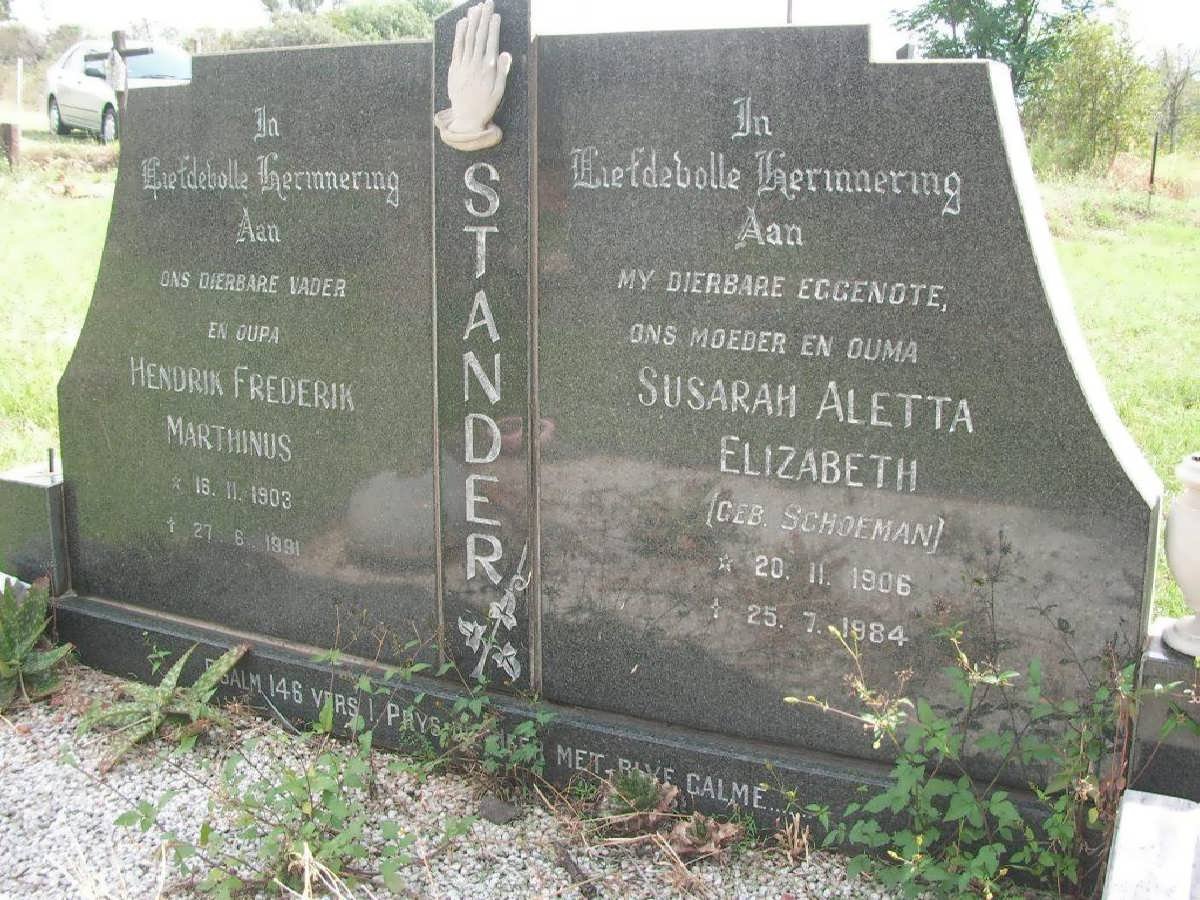 STANDER Hendrik Frederik Marthinus 1903-1991 &amp; Susarah Aletta Elizabeth SCHOEMAN 1906-1984